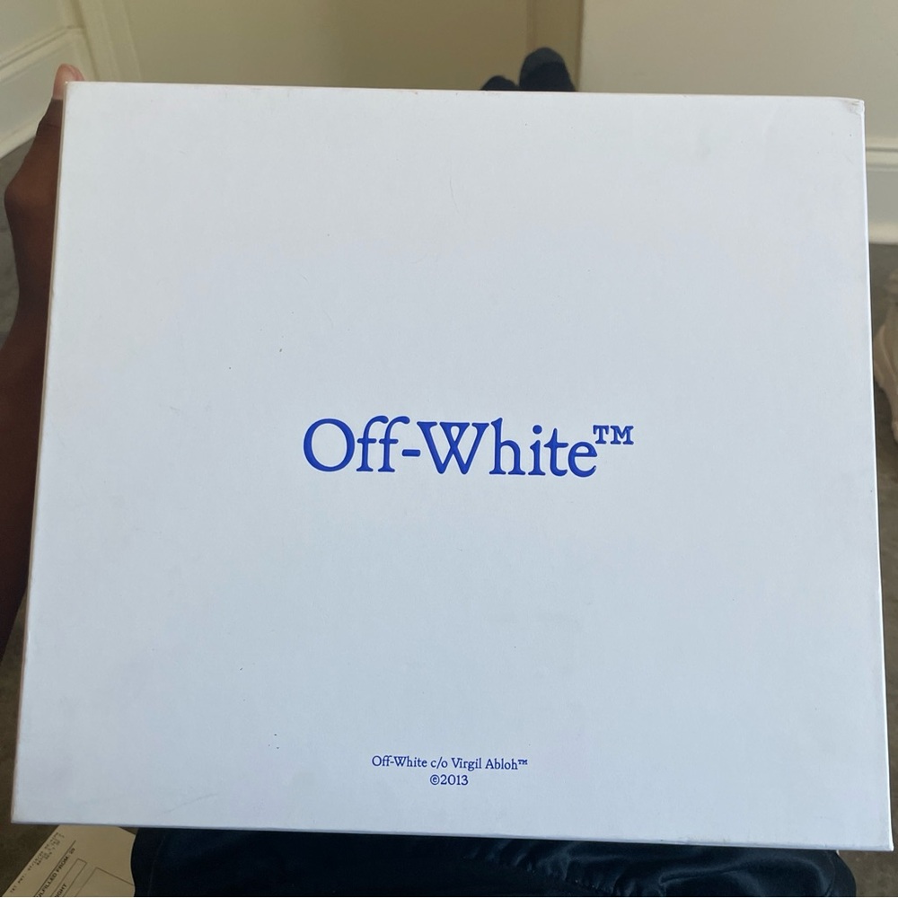 OUT OF OFFICE OFF WHITE SNEAKERS - Picture 7 of 9